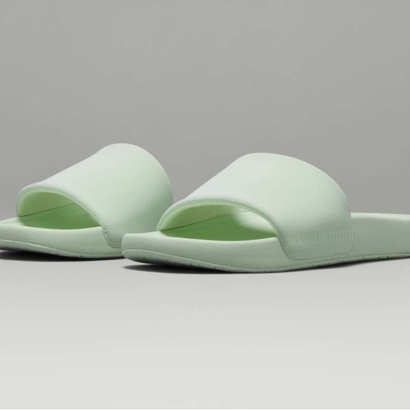 Lululemon Restfeel Slide Kohlrabi Green - Picture 11 of 15